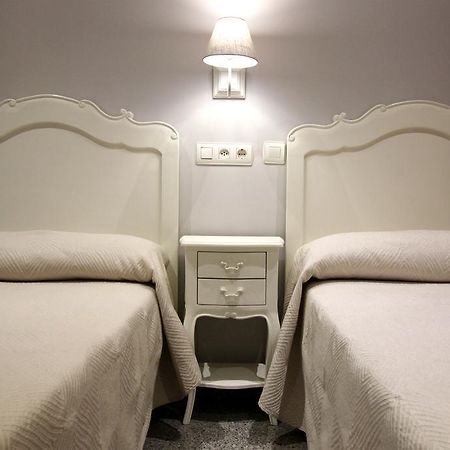 Hotel Maestranza เซบีญา ภายนอก รูปภาพ